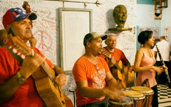 Cuba celebra la declaratoria del son como Patrimonio Inmaterial de la Unesco.