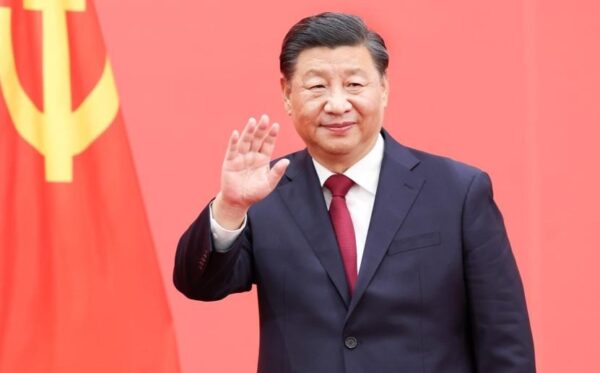 El presidente de China es Xi Jinping apoya las  inversiones.