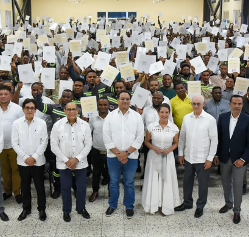 Técnicos recibireon formación de varias entidades.