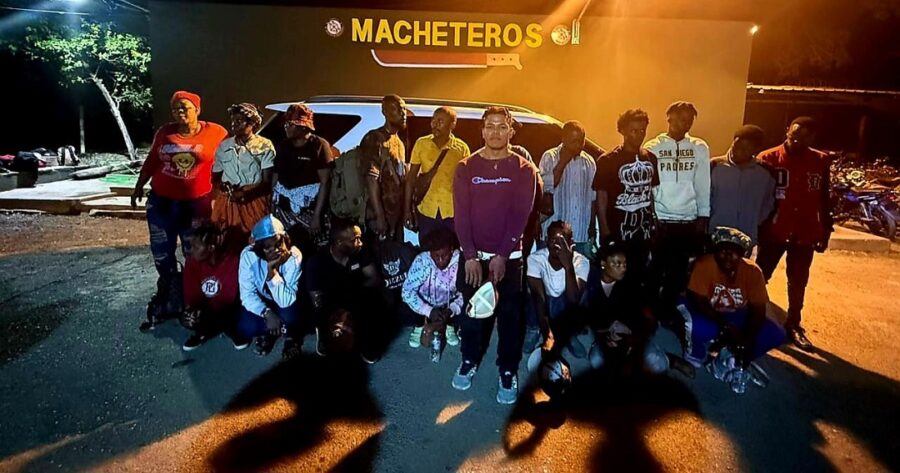 18 haitianos en Esperanza