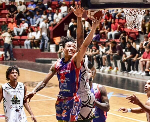 En un apretado partido, el Máximo Gómez ganó el título.