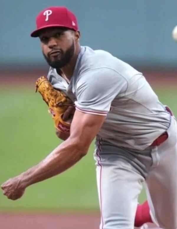 Cristopher Sánchez será el estelar de los dominicanos.