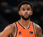 Jean Montero tuvo un gran partido ayer con el Valencia.