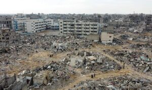 Plan de reconstrucción de Gaza está detenido. Siguen ataques.