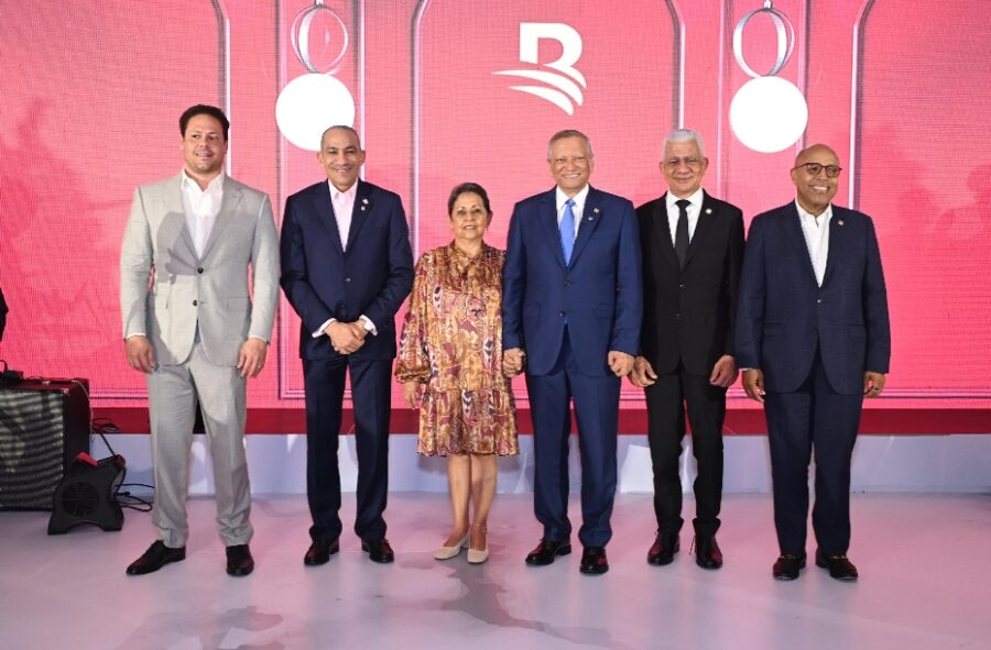 Carlos Bonilla, José Manuel Cabrera, Carmen Quijano, Leonardo Aguilera, Ricardo de los Santos y Alfredo Pacheco.