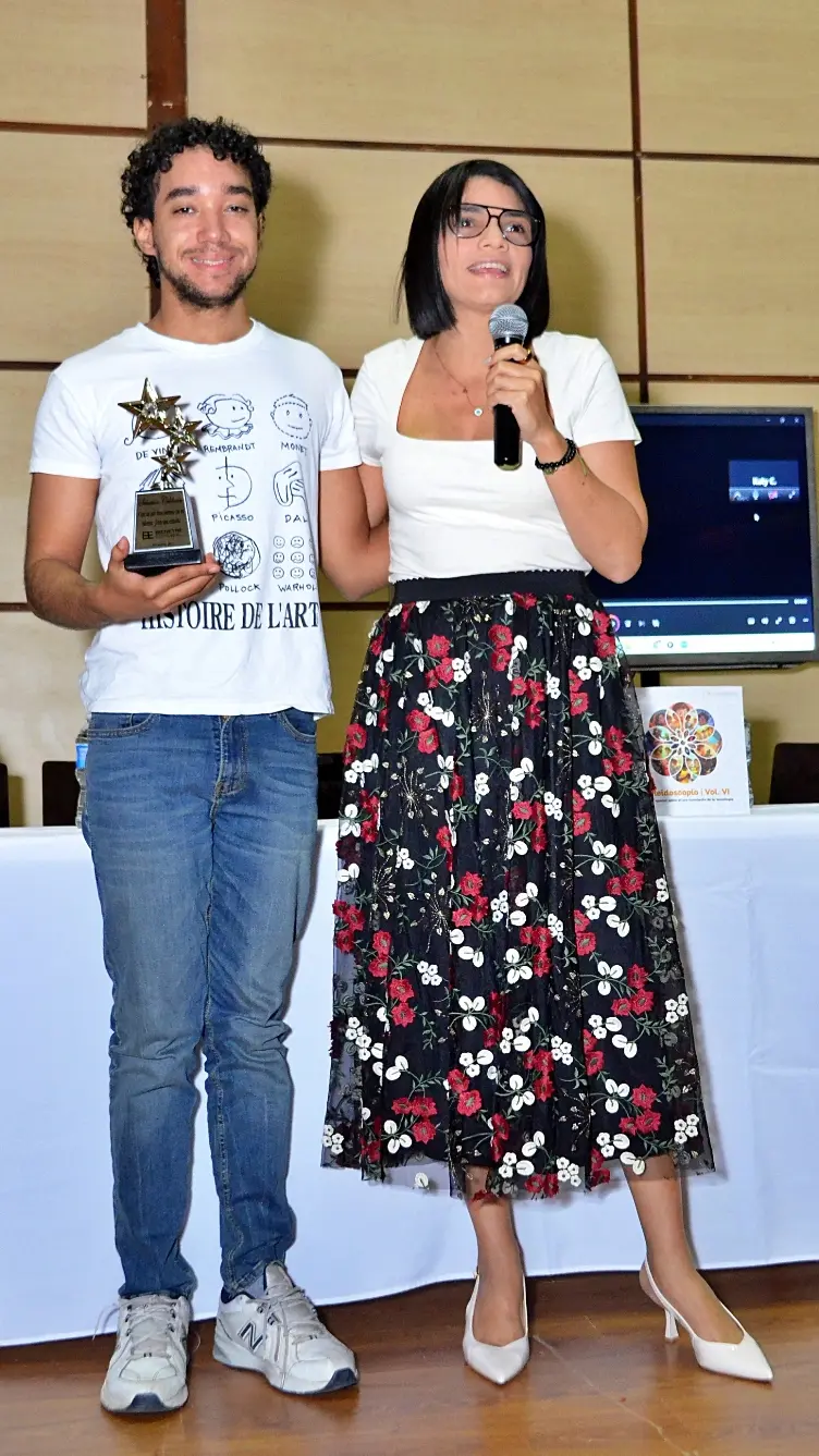 Sebastián Calderón y Keila González.