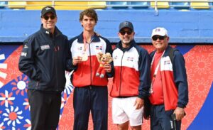 Peter Bertran, al momento de ser premiado con el bronce en los Juegos Bolivarianos 2025.