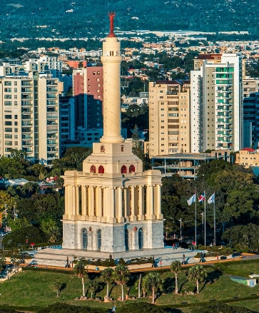 Incluye  educación y sensibilización inclusiva.