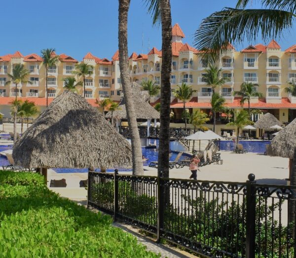 Zona de Verón y Punta Cana son áreas que pasaron de aproximadamente 19 kilómetros cuadrados en 2013 a 49 kilómetros cuadrados en 2023.