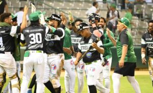 Las Estrellas están jugando muy bien.