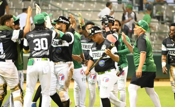 Las Estrellas están jugando muy bien.