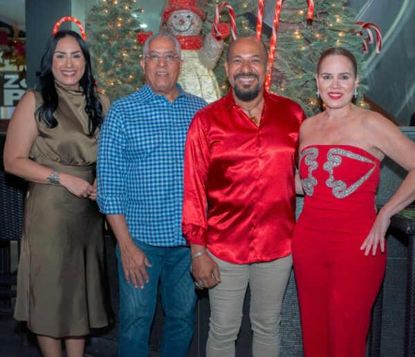 Julissa Núñez, Amaury Polanco, Mauricio García y Brenda Sánchez.