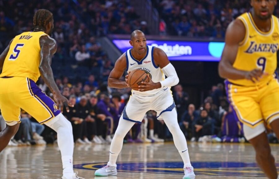 Al Horford atraviesa crítica situación  debido a persistencia de la lesión ciática.  AP