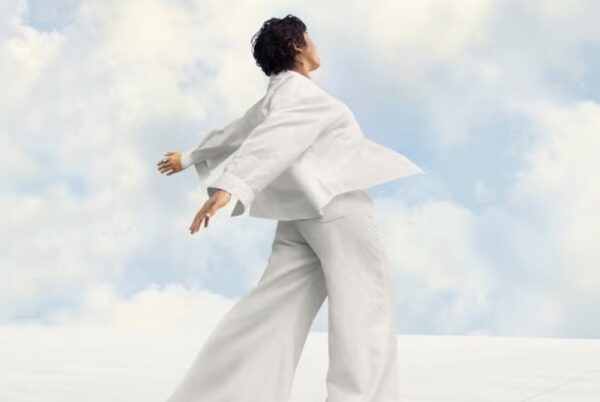 Para elegir el color del año, examinan cuidadosamente las referencias culturales, políticas y de estilo actuales.