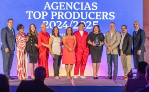 Ejecutivos de la empresa durante el encuentro.