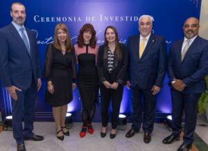 Álvaro Sousa, Elsa María Moquete, Irene Vallejo, Rosángela Sánchez Valdez, Erik Pérez Vega y Milciades Willmore.