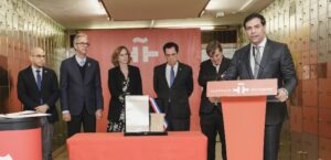 El ministro de Cultura mientras ofrece las palabras de apertura.