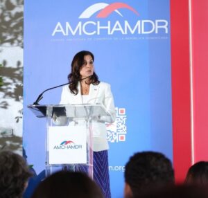 La embajadora Leah Campos resaltó la cooperación entre Estados Unidos y República Dominicana.