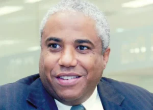 Abogado, Ángel Gomera.