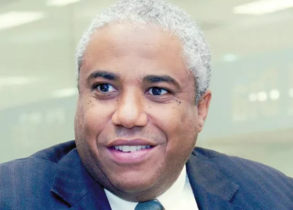 Abogado, Ángel Gomera.