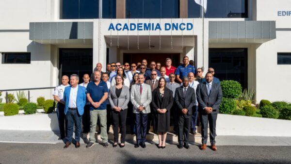 Academia de la DNCD.