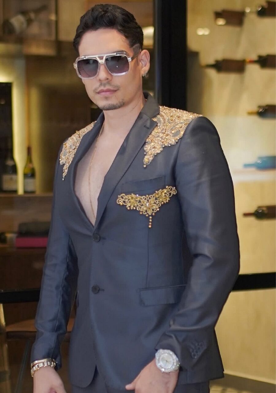 Angelo Perrone-cantante