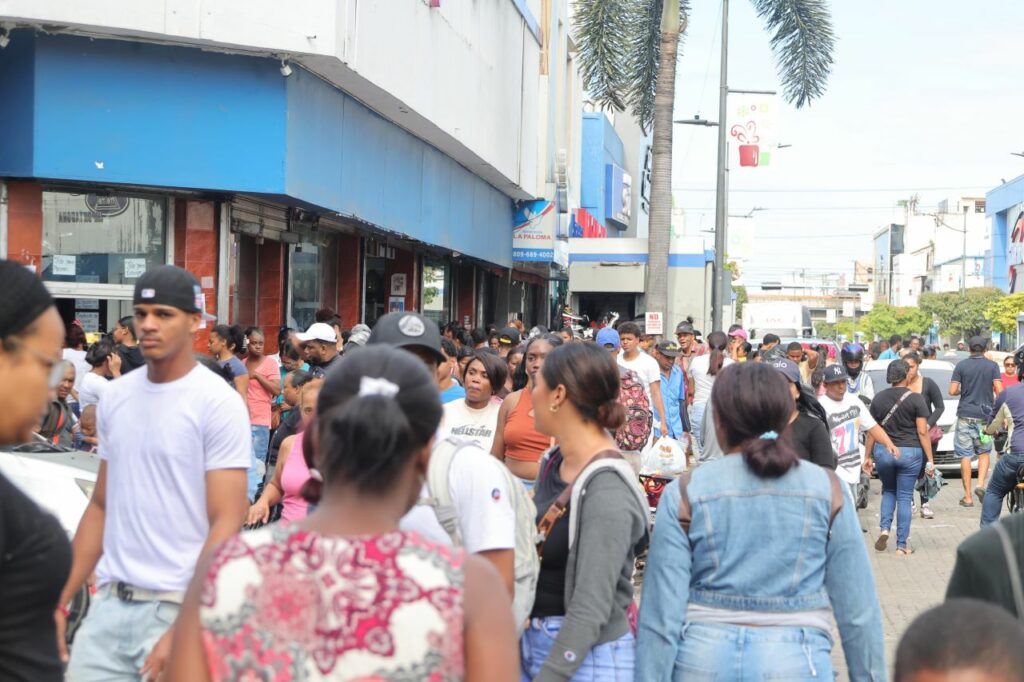 ¿Cómo ven los dominicanos el acuerdo para recibir deportados desde EE. UU.?