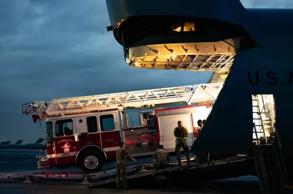 Camión Bomberos donado por USA
