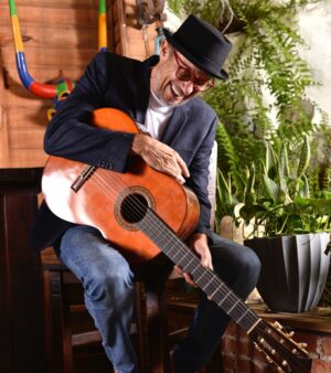 Hoy José Antonio Rodríguez regresa a los escenarios.