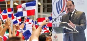 Pablo Ulloa, Defensor del Pueblo, recibe apoyo de dominicanos en New York.