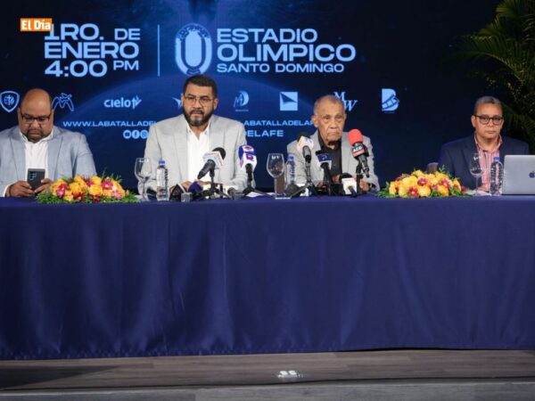 Pastor Ezequiel Molina Rosario durante una rueda de prensa. /Foto: Alexis Monegro.