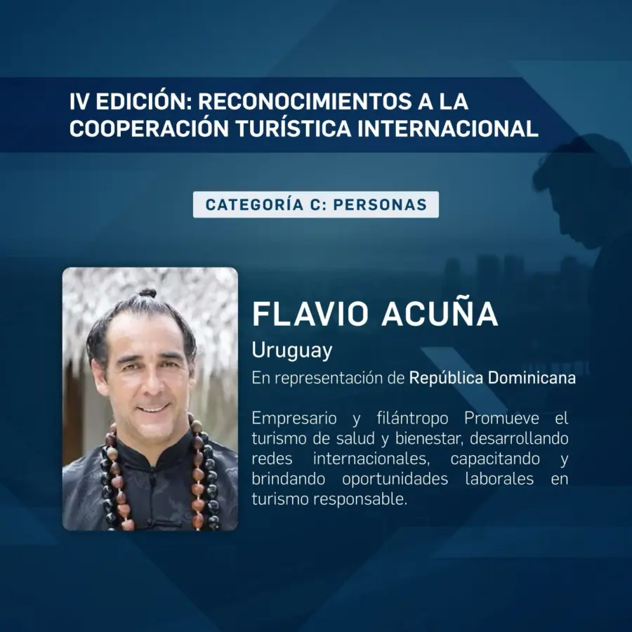 Foto reconocimiento Flavio Acuña