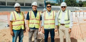 Luisín Mejía, Kelvin Cruz, Carlos Bonilla y José P. Monegro.