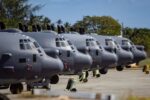Los Hercules de la Fuerza Aérea de EEUU permanecen estacionados en Aguadilla, Puerto Rico