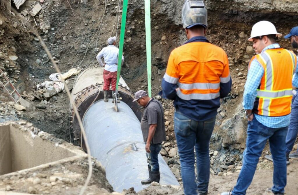 Santiago-agua-tuberías