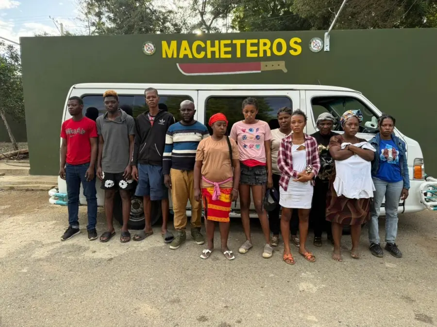 Valverde 13 haitianos detenidos