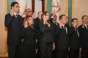 CNM juramenta a los nuevos jueces del Tribunal Superior Electoral