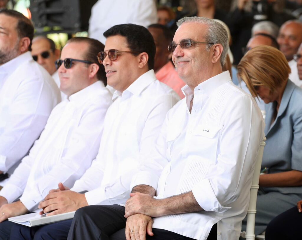 Boca Chica-Abinader-parque