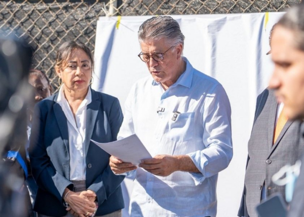 ce7f723e-abd3-43d7-9d78-a7f375e006b2