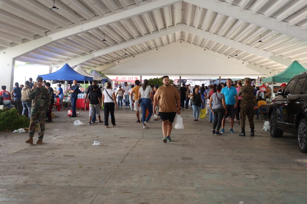 Recorrido Feria INESPRE-navidad-mercado