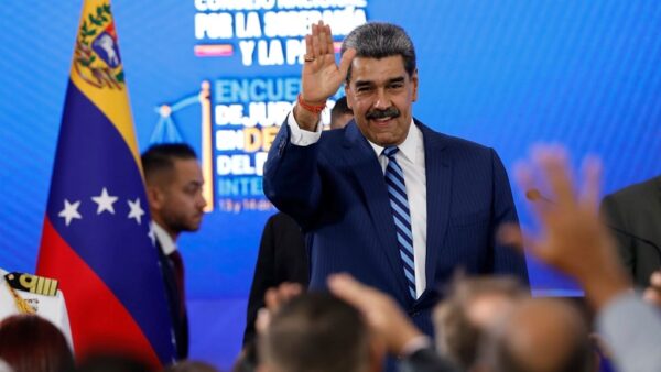 Nicolás Maduro enfrenta a Estados Unidos
