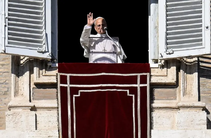 papa en misa vaticano3