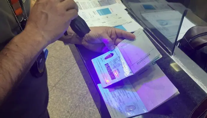 pasaportes falsos