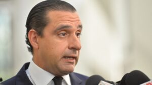 servio-tulio-castanos