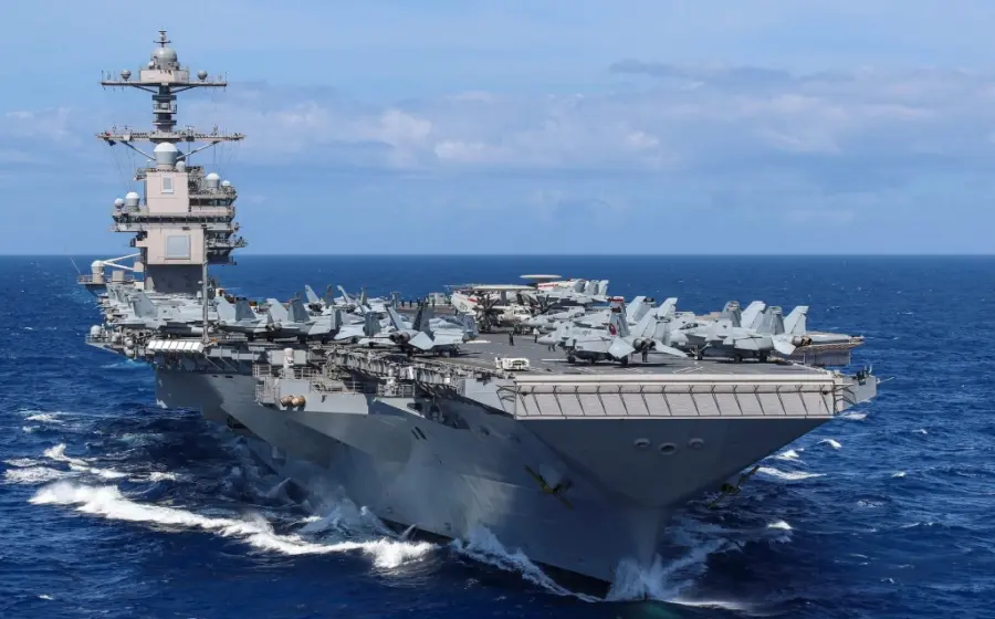 El más imponente de los portaaviones de los Estados Unidos, l USS Gerald R. Ford, fue movido del Mediterráneo al Caribe.