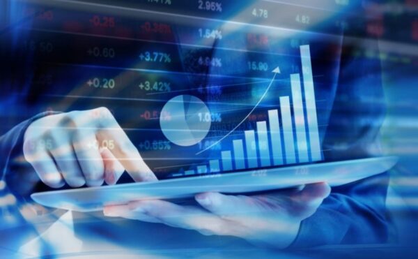 El patrimonio neto registró un incremento de 10.2 % y los depósitos un 11.4 %.
