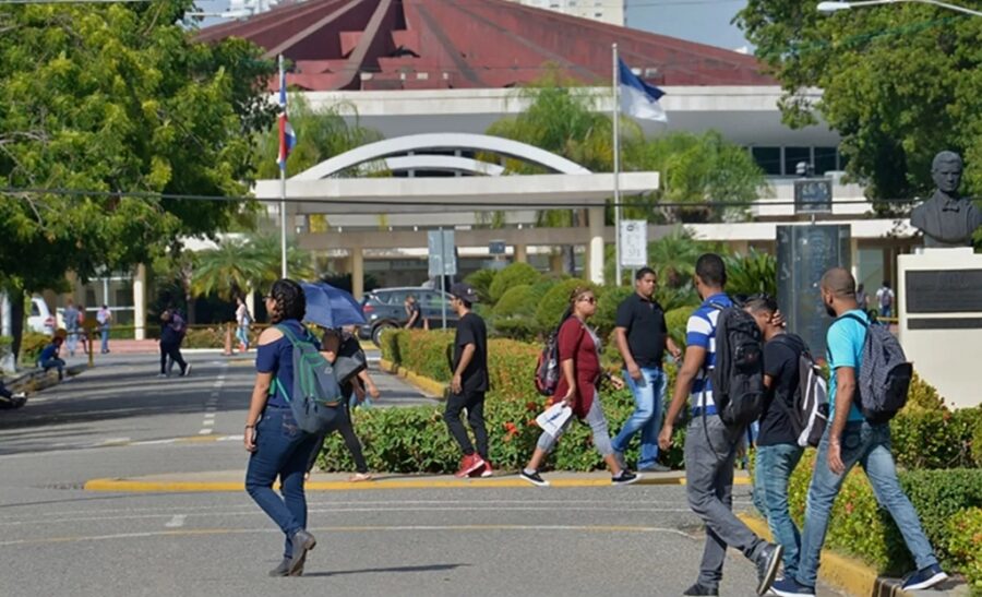 El 35 % de la población dominicana está compuesta por jóvenes, según datos del Ministerio de la Juventud.