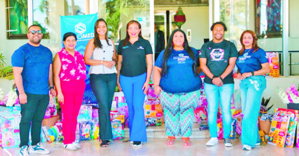 Héctor Méndez, Viryi Baldera,  Yesenia Lebrón, Amelia Reyes, Rita Pérez,  Juan Miguel Fox y Madelin Peña.