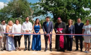 El corte de la cinta del proyecto urbanístico.