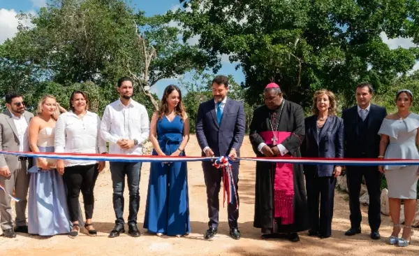 El corte de la cinta del proyecto urbanístico.
